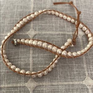 Freshwater Pearl leather Necklace